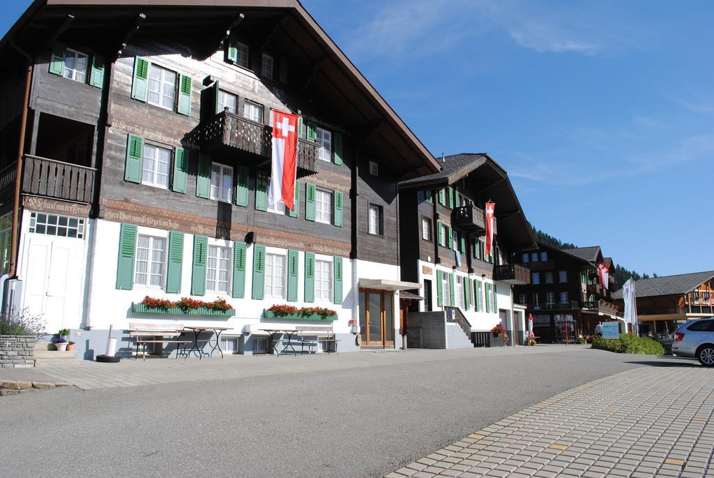 Hotel Hari Im Schlegeli Adelboden Esterno foto