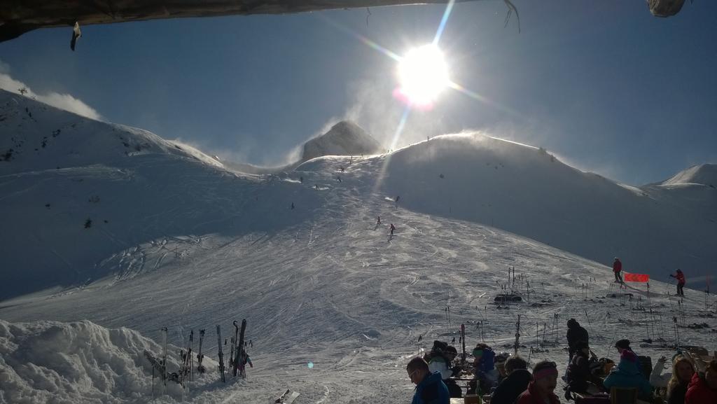 Hotel Hari Im Schlegeli Adelboden Esterno foto