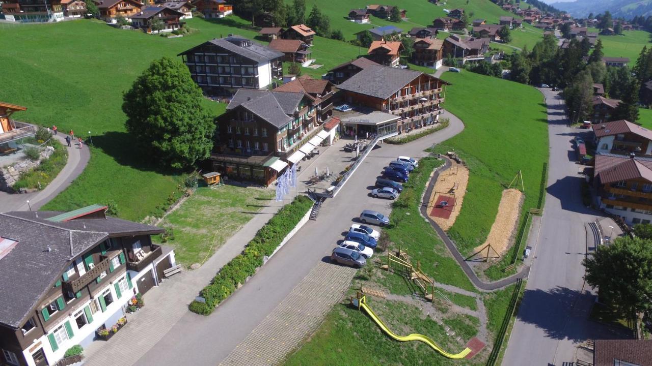 Hotel Hari Im Schlegeli Adelboden Esterno foto