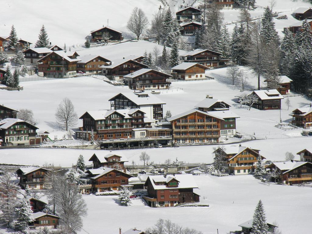 Hotel Hari Im Schlegeli Adelboden Esterno foto