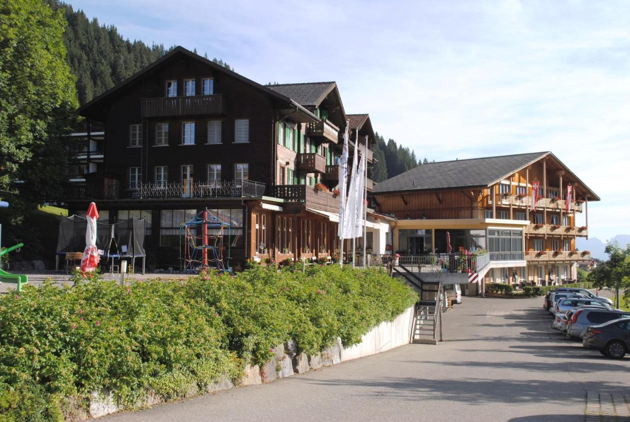 Hotel Hari Im Schlegeli Adelboden Esterno foto